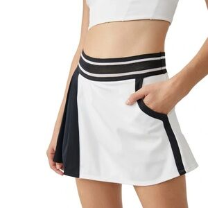 FP Movement by Free People Black and White Mini Skirt size L